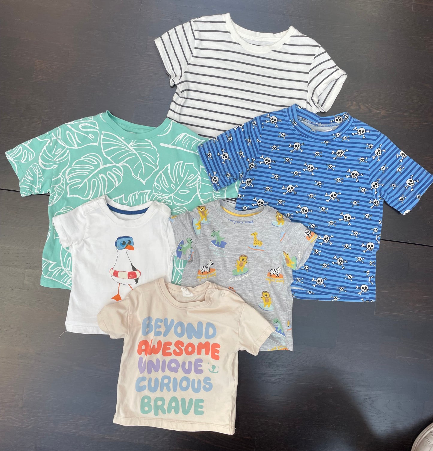 Fire T-skjorter og/eller piké